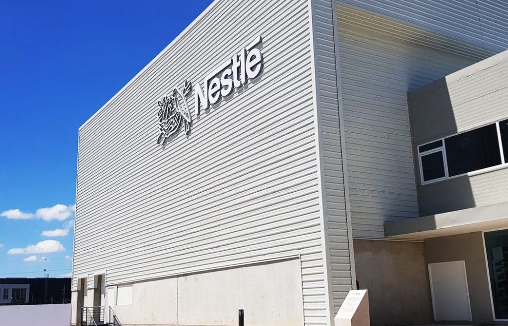 nestle ufficio proyecto de equipamiento